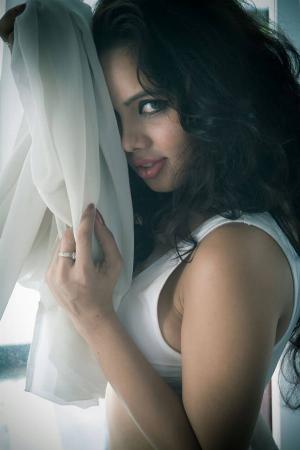 Jannat Shaikh Hot 2_9.jpg Jannat Shaikh Topless Photoshoot